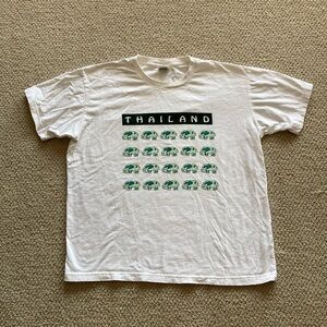 Thailand Green Elephant Boxy T-Shirt Unisex Size Large White EUC Souvenir